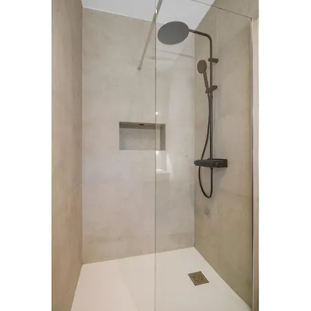 Grand Climatise Bastille - Marais * Paryż